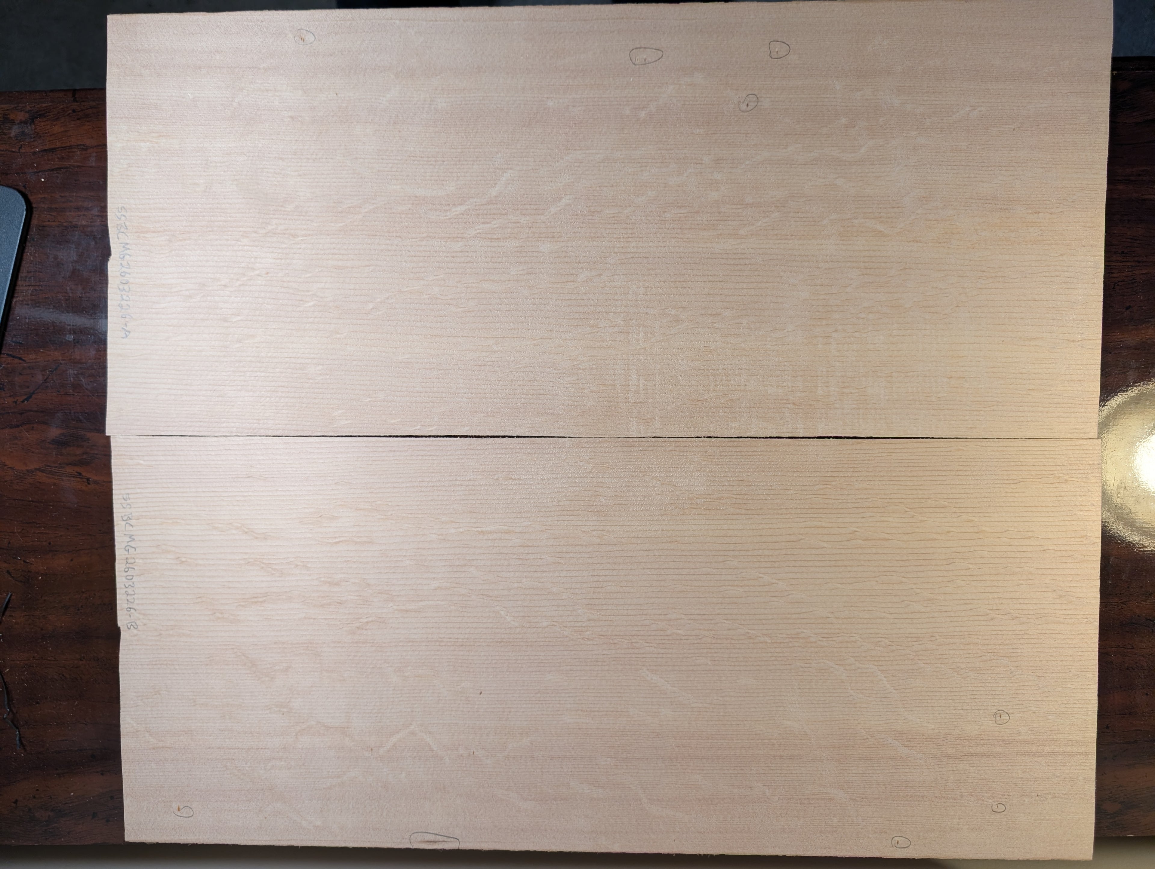 Bearclaw Sitka soundboard - Dreadnought SSBCMG2603226